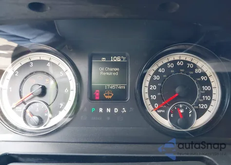 2017 Ram 1500 St z USA, uszkodzony, nr VIN 1C6RR7FG5HS673948